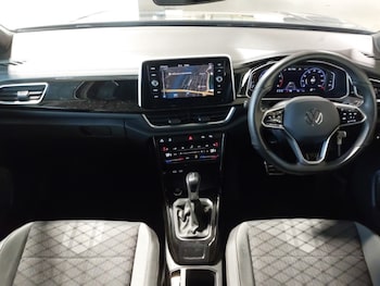 Used Volkswagen T-Roc 2022 for sale - 77104834: Photo