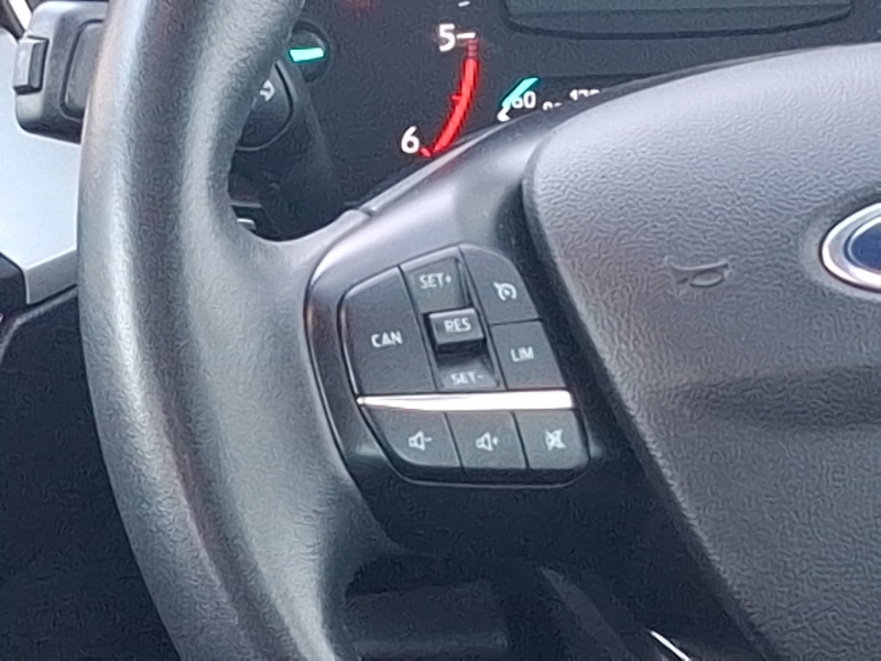 Used Ford Focus 2020 for sale - 76600415: Photo 10