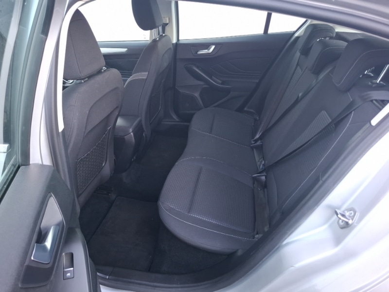 Used Ford Focus 2020 for sale - 76600415: Photo 6