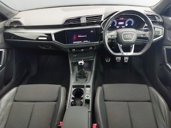 Used Audi Q3 2021 for sale - 76827412: Photo