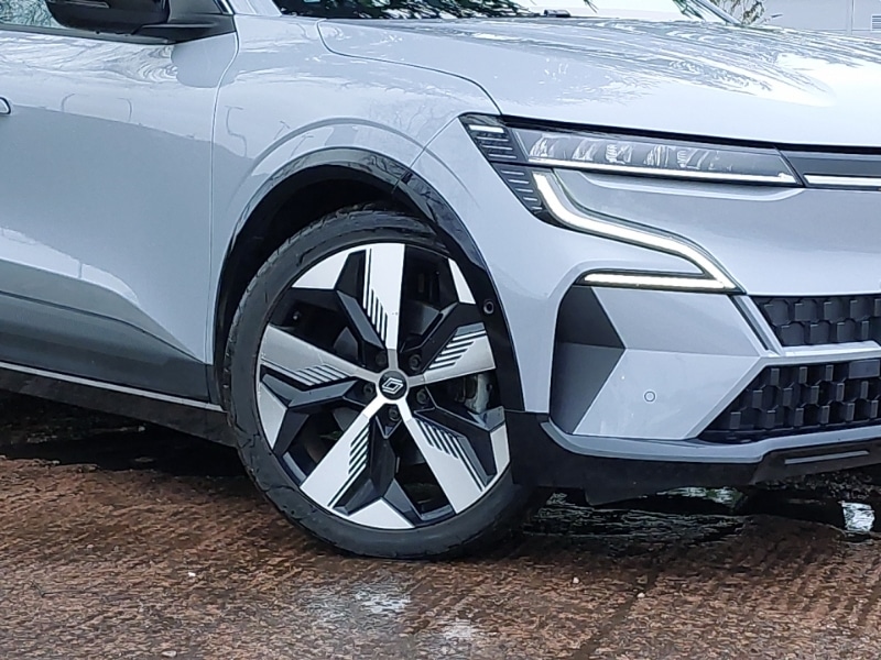 Used Renault Megane E Tech 2023 for sale - 77343437: Photo 9