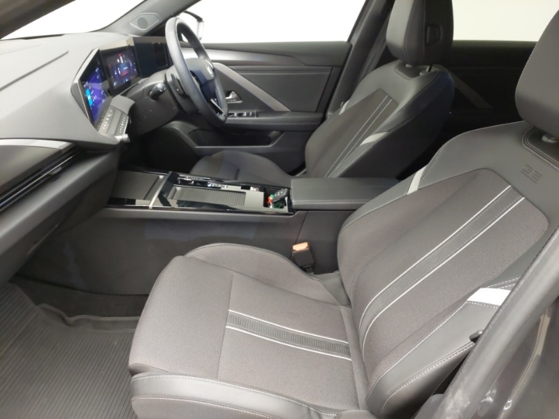 Used Vauxhall Astra 2025 for sale - 76925726: Photo 5