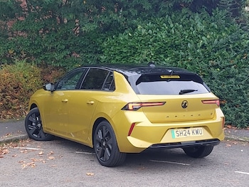 Used Vauxhall Astra 2024 for sale - 77093252: Photo