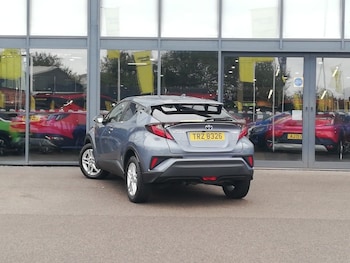 Used Toyota C-HR 2022 for sale - 75621761: Photo
