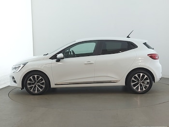 Used Renault Clio 2020 for sale - 78356109: Photo