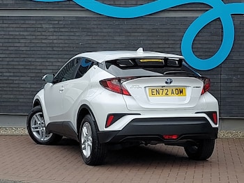 Used Toyota C-HR 2023 for sale - 78616716: Photo