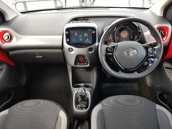 Used Toyota AYGO 2021 for sale - 75686631: Photo