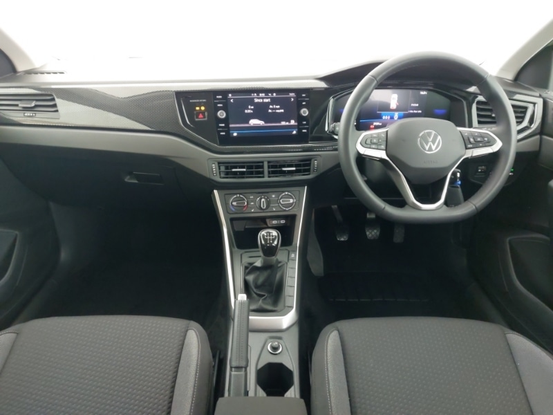 Used Volkswagen Polo 2024 for sale - 76365897: Photo 2