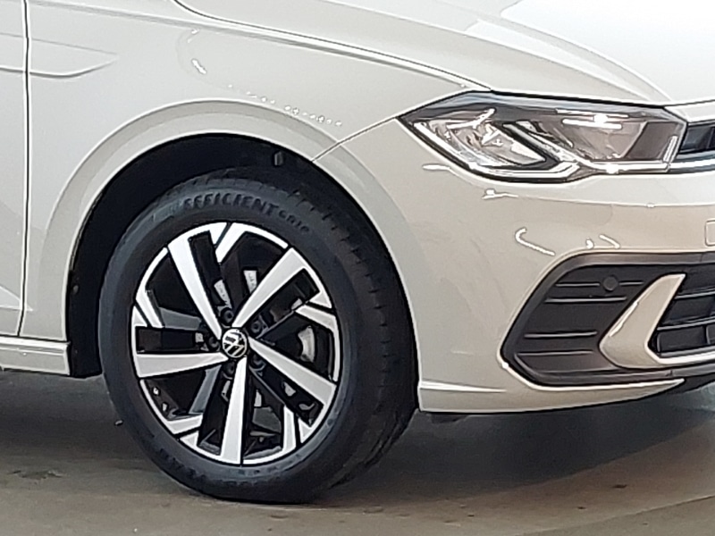 Used Volkswagen Polo 2024 for sale - 76365897: Photo 9
