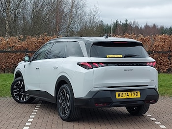 Used Peugeot 5008 2024 for sale - 77832880: Photo