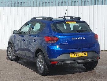 Used Dacia Sandero Stepway 2023 for sale - 78928128: Photo