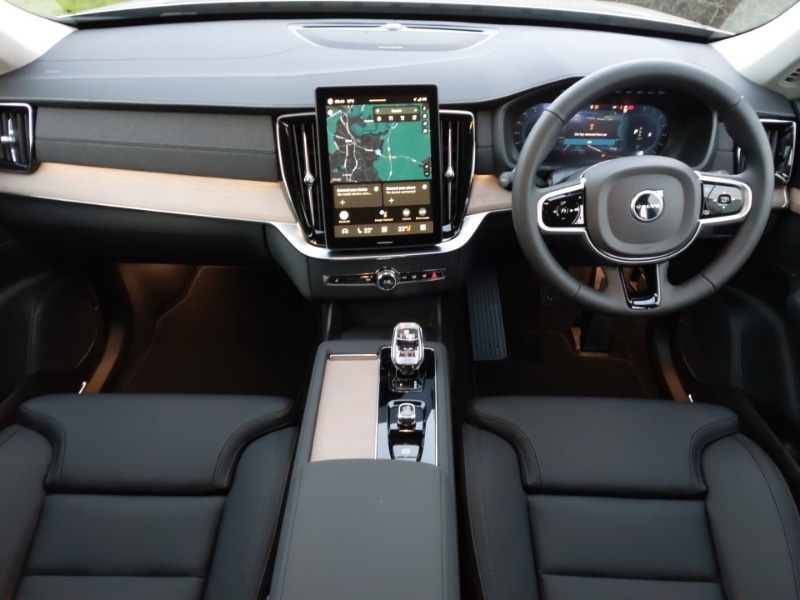 Used Volvo XC90 2025 for sale - 77531749: Photo 2