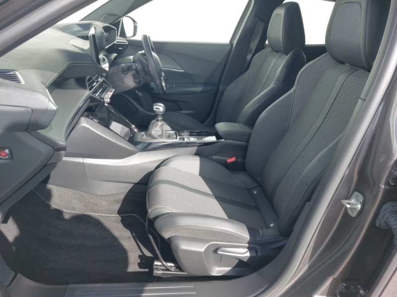 Used Peugeot 2008 2022 for sale - 76708403: Photo 5