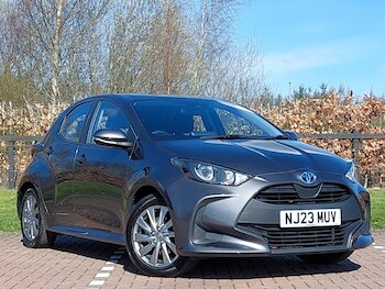 Used Toyota Yaris 2023 for sale - 78114403: Photo