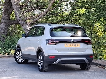 Used Volkswagen T-Cross 2024 for sale - 79419520: Photo