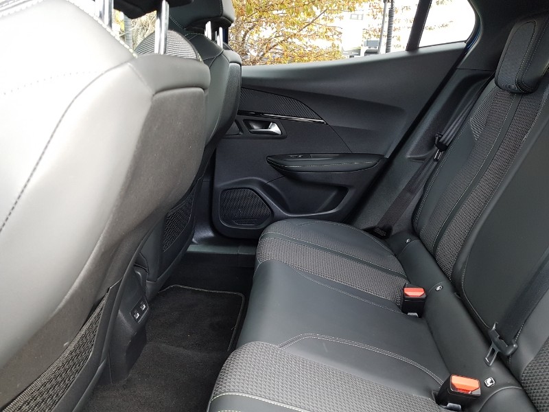 Used Peugeot 2008 2022 for sale - 76404332: Photo 6