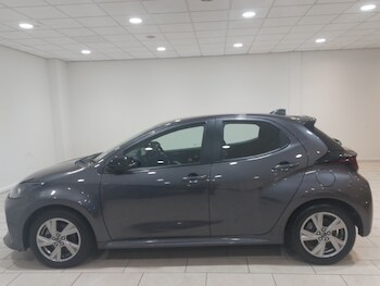Used Mazda Mazda2 HYBRID 2024 for sale - 77253369: Photo