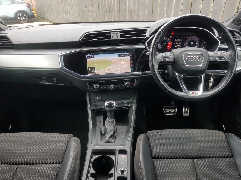 Used Audi Q3 2020 for sale - 77955934: Photo 2