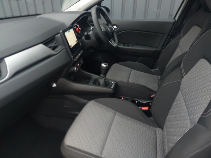 Used Renault Captur 2022 for sale - 77923478: Photo 5