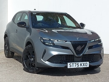 Used Alfa Romeo Junior 2025 for sale - 79226910: Photo