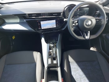 Used Alfa Romeo Junior 2025 for sale - 79226910: Photo