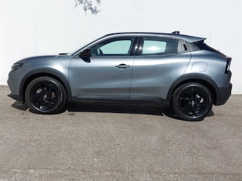 Used Alfa Romeo Junior 2025 for sale - 79226910: Photo