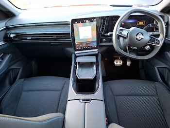 Used Renault Austral 2024 for sale - 77184196: Photo