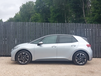 Used Volkswagen ID.3 2025 for sale - 79043984: Photo
