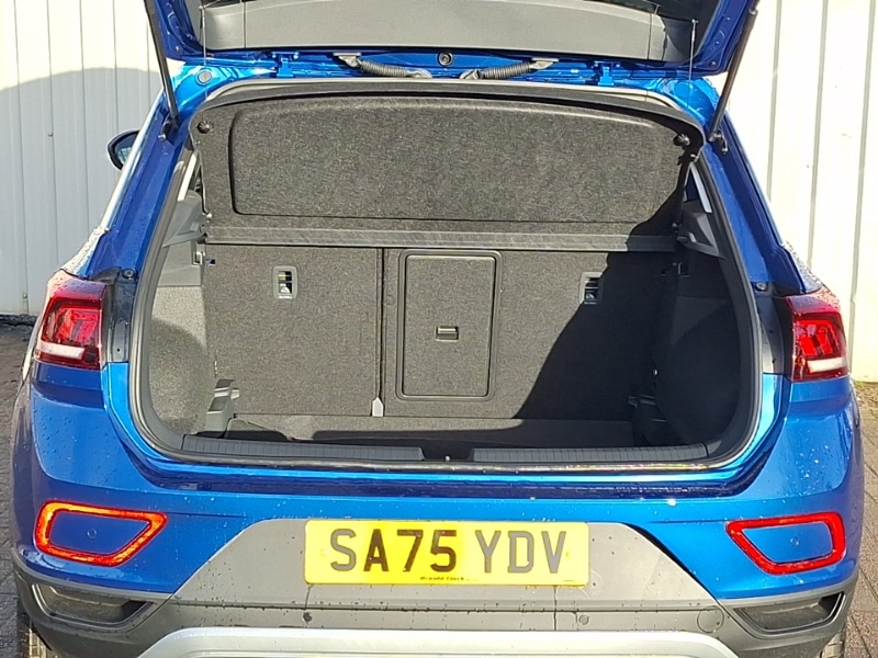 Used Volkswagen T-Roc 2025 for sale - 77123000: Photo 8