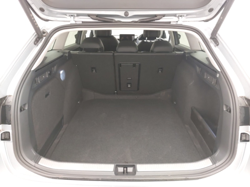 Used Skoda Superb 2024 for sale - 76347838: Photo 8