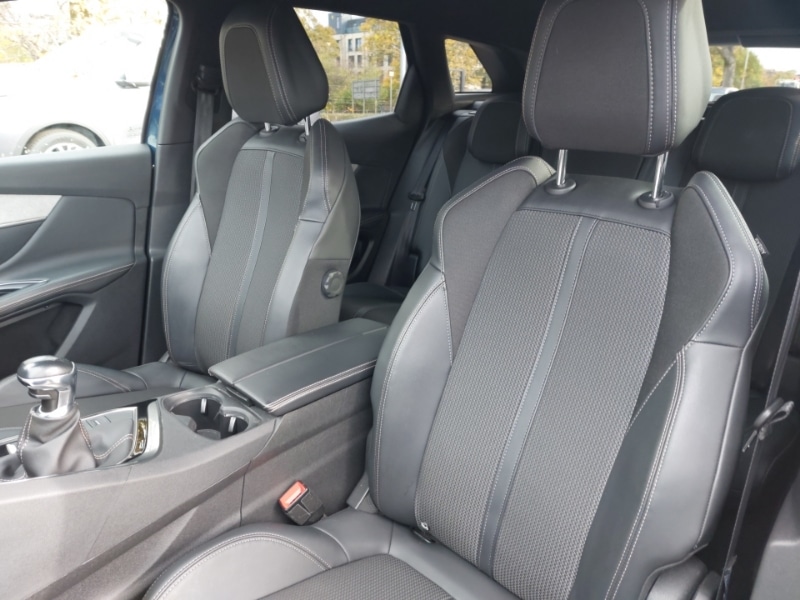 Used Peugeot 3008 2022 for sale - 76366125: Photo 5
