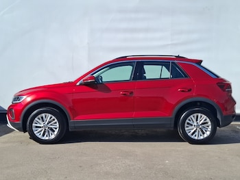 Used Volkswagen T-Roc 2023 for sale - 78278218: Photo