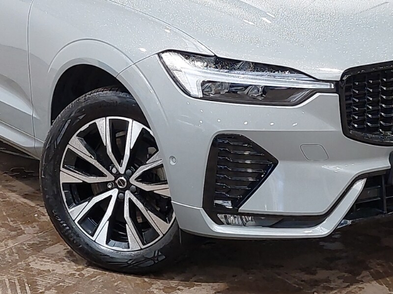 Used Volvo XC60 2023 for sale - 77509451: Photo 9