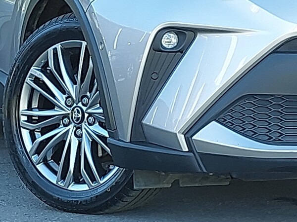 Used Toyota C-HR 2021 for sale - 76212341: Photo 9