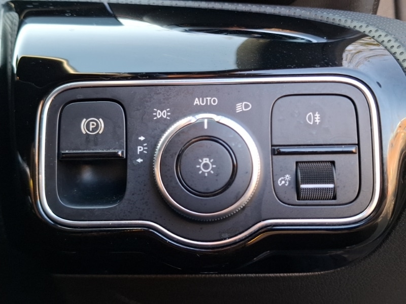 Used Mercedes-Benz A-Class 2021 for sale - 77969463: Photo 12