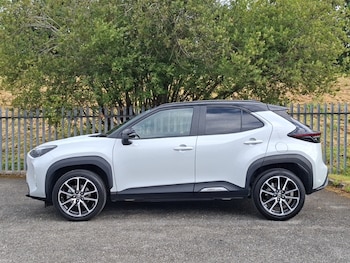 Used Toyota Yaris Cross 2024 for sale - 79086302: Photo