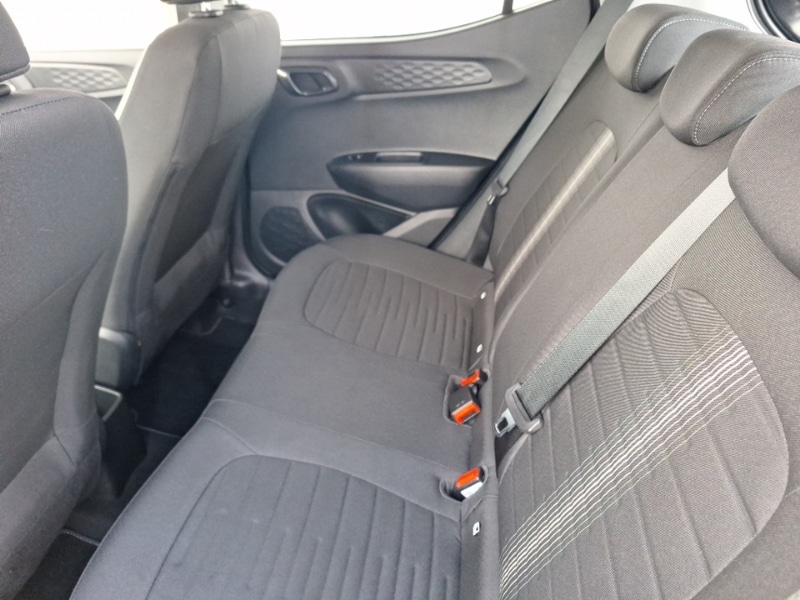 Used Hyundai i10 2022 for sale - 76708760: Photo 6