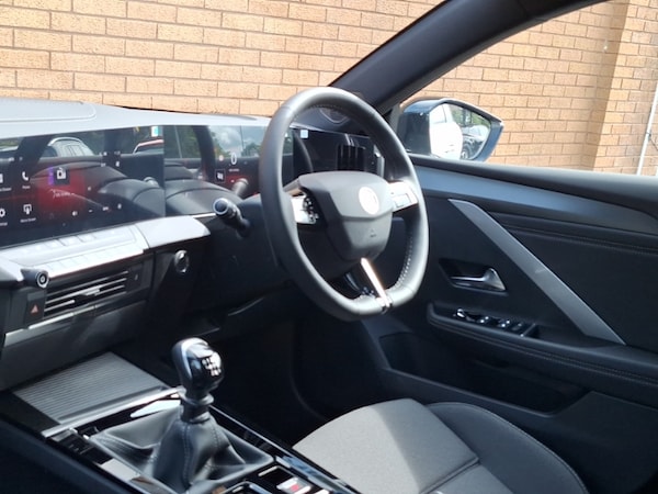 Used Vauxhall Astra 2025 for sale - 76212339: Photo 11