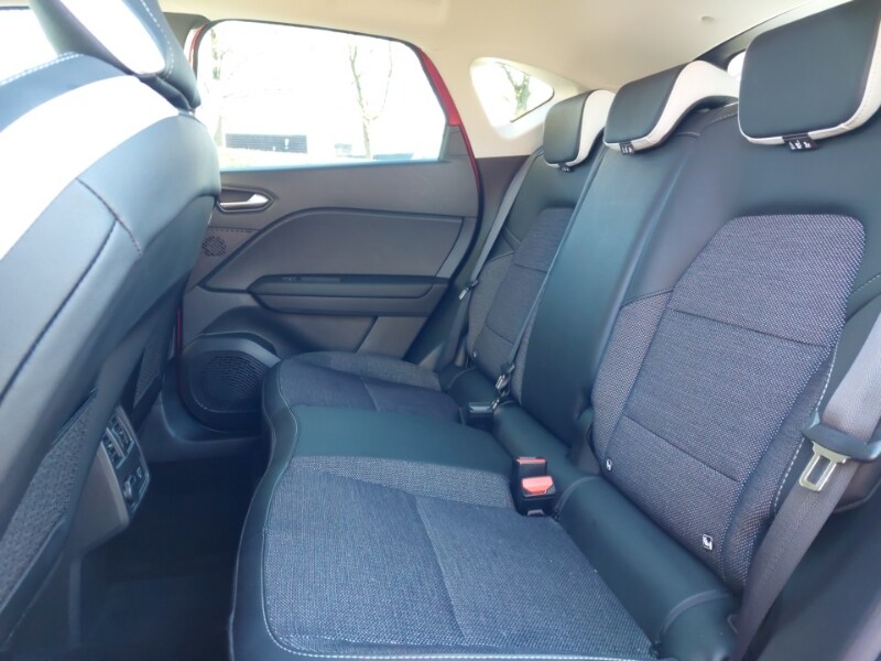 Used Renault Captur 2023 for sale - 77339117: Photo 6