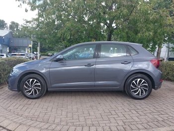 Used Volkswagen Polo 2023 for sale - 75807784: Photo