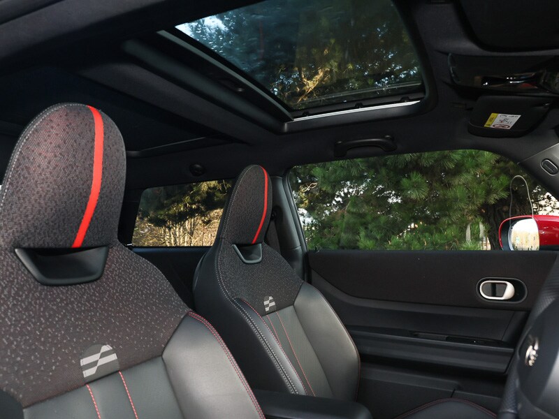 Used MINI Cooper 2024 for sale - 77752735: Photo 11