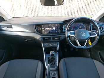 Used Volkswagen Polo 2022 for sale - 76837844: Photo