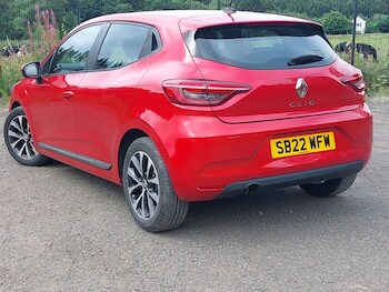 Used Renault Clio 2022 for sale - 75633437: Photo