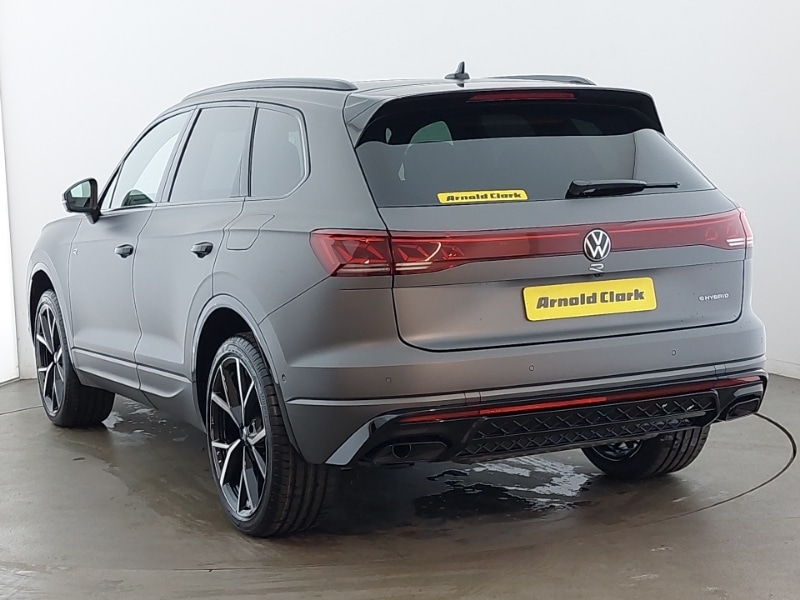 Used Volkswagen Touareg 2025 for sale - 76179143: Photo 3