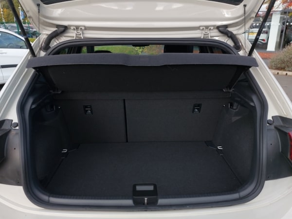 Used Volkswagen Polo 2022 for sale - 76310450: Photo 8
