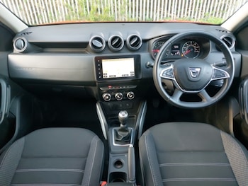 Used Dacia Duster 2022 for sale - 76397713: Photo