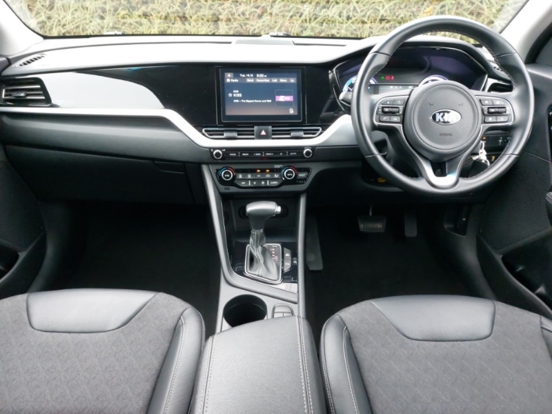 Used Kia Niro 2021 for sale - 76749811: Photo 2