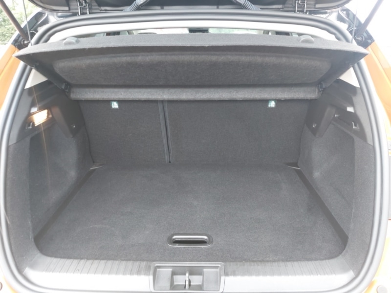 Used Renault Captur 2022 for sale - 76694953: Photo 8