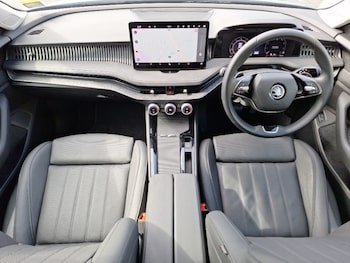 Used Skoda Superb 2024 for sale - 76447532: Photo