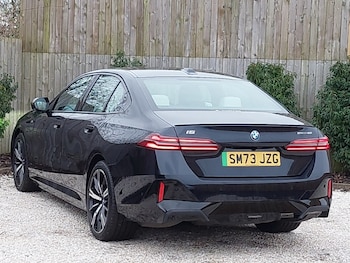 Used BMW i5 2023 for sale - 77924445: Photo